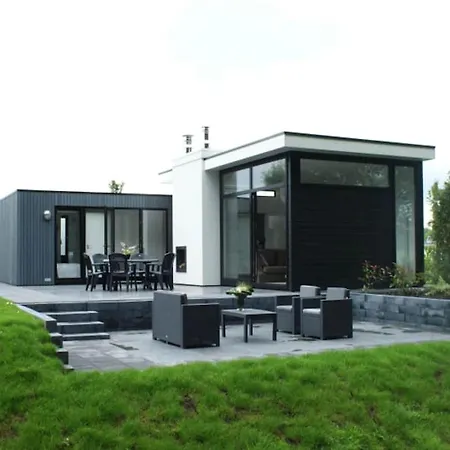 Captivating With Deco-fireplace Tatil Evi